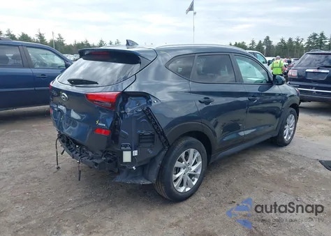 2021 Hyundai Tucson Value z USA, uszkodzony, nr VIN KM8J3CA41MU367997